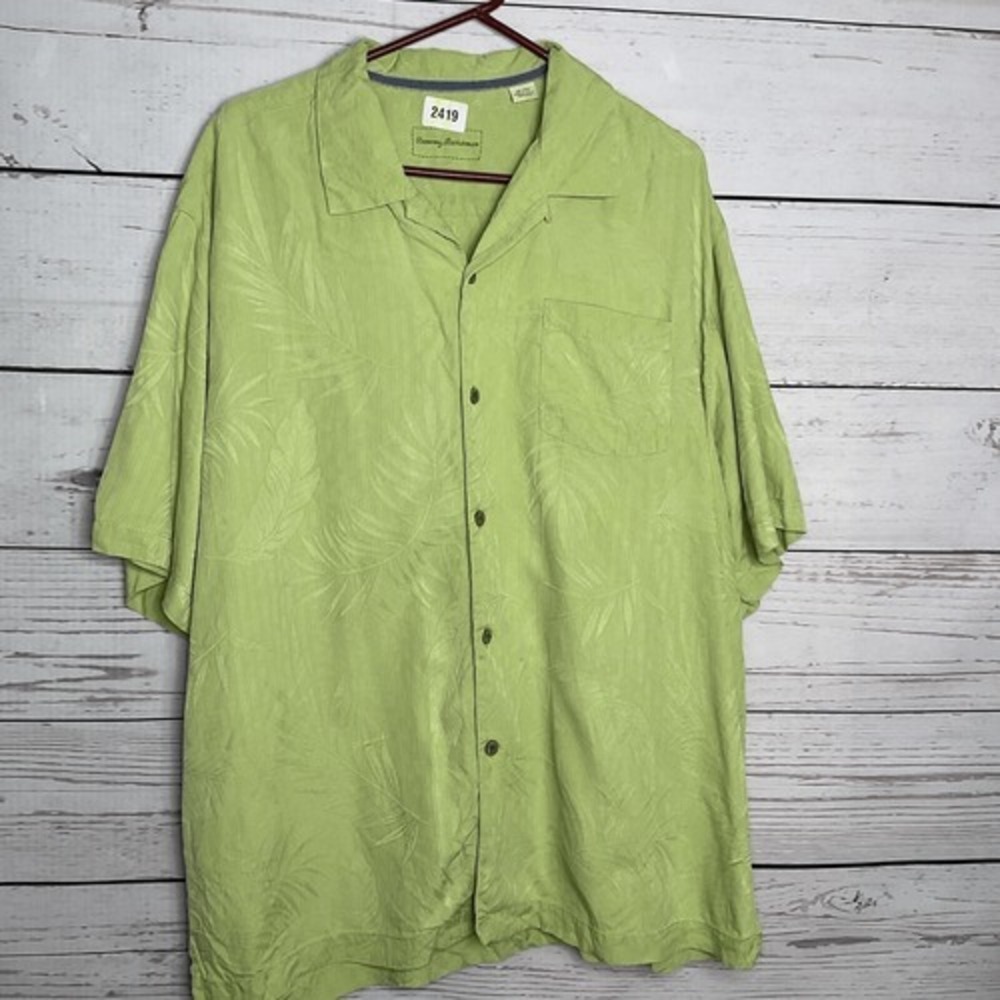 Tommy Bahama Shirt Men's XL Green Silk Short Sleeve Hawaiian Button Down Beach*